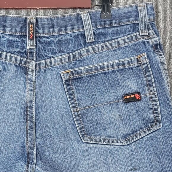 Ariat Jean Shorts Mens 38 Blue Low Rise M4 Boot FR Cut Offs Distressed Denim - Picture 8 of 10